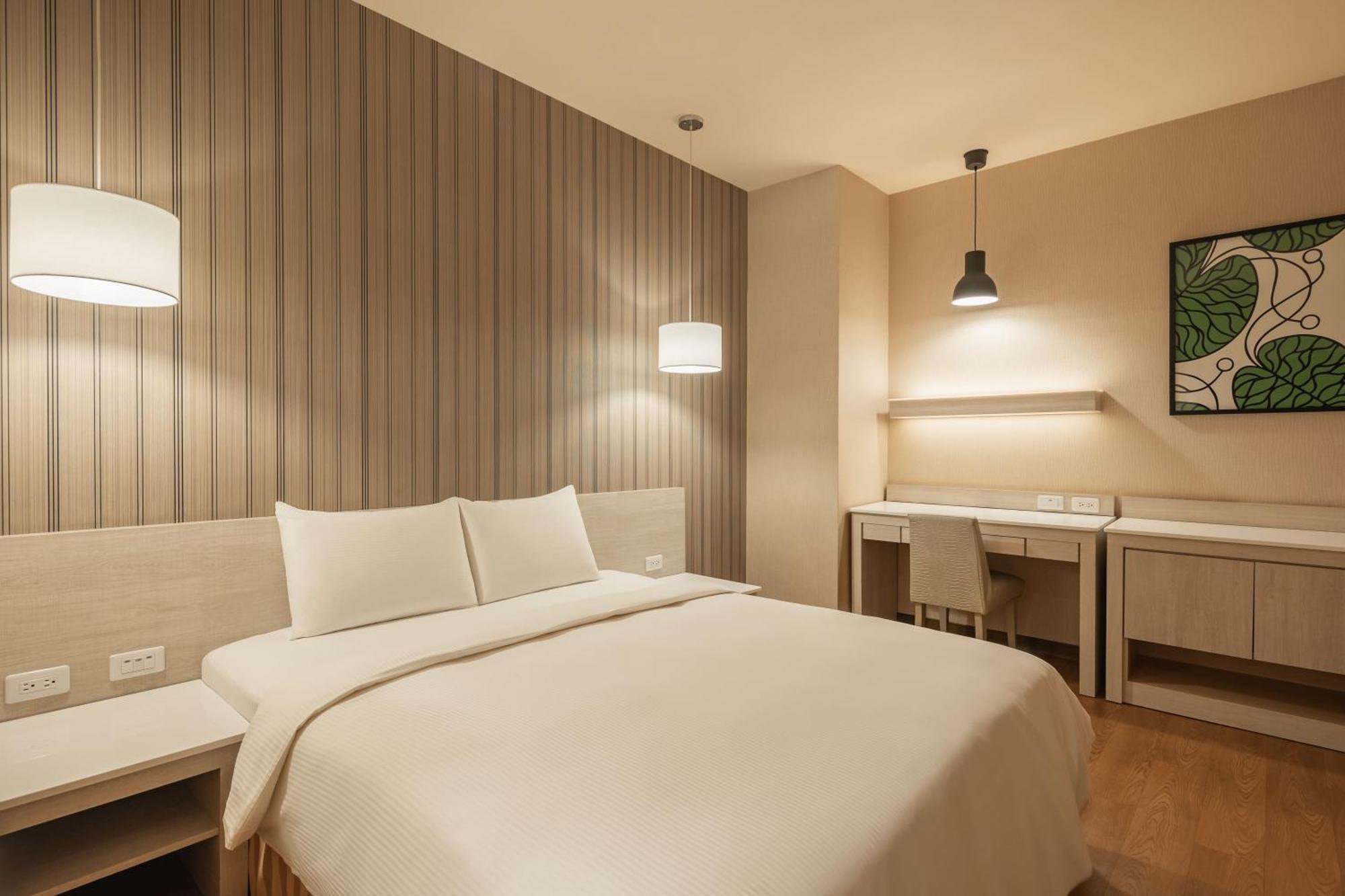Kindness Hotel-Jue Ming Kaohsiung Quarto foto