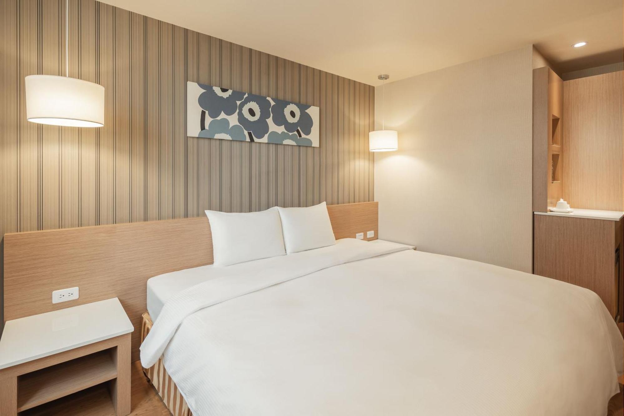 Kindness Hotel-Jue Ming Kaohsiung Quarto foto